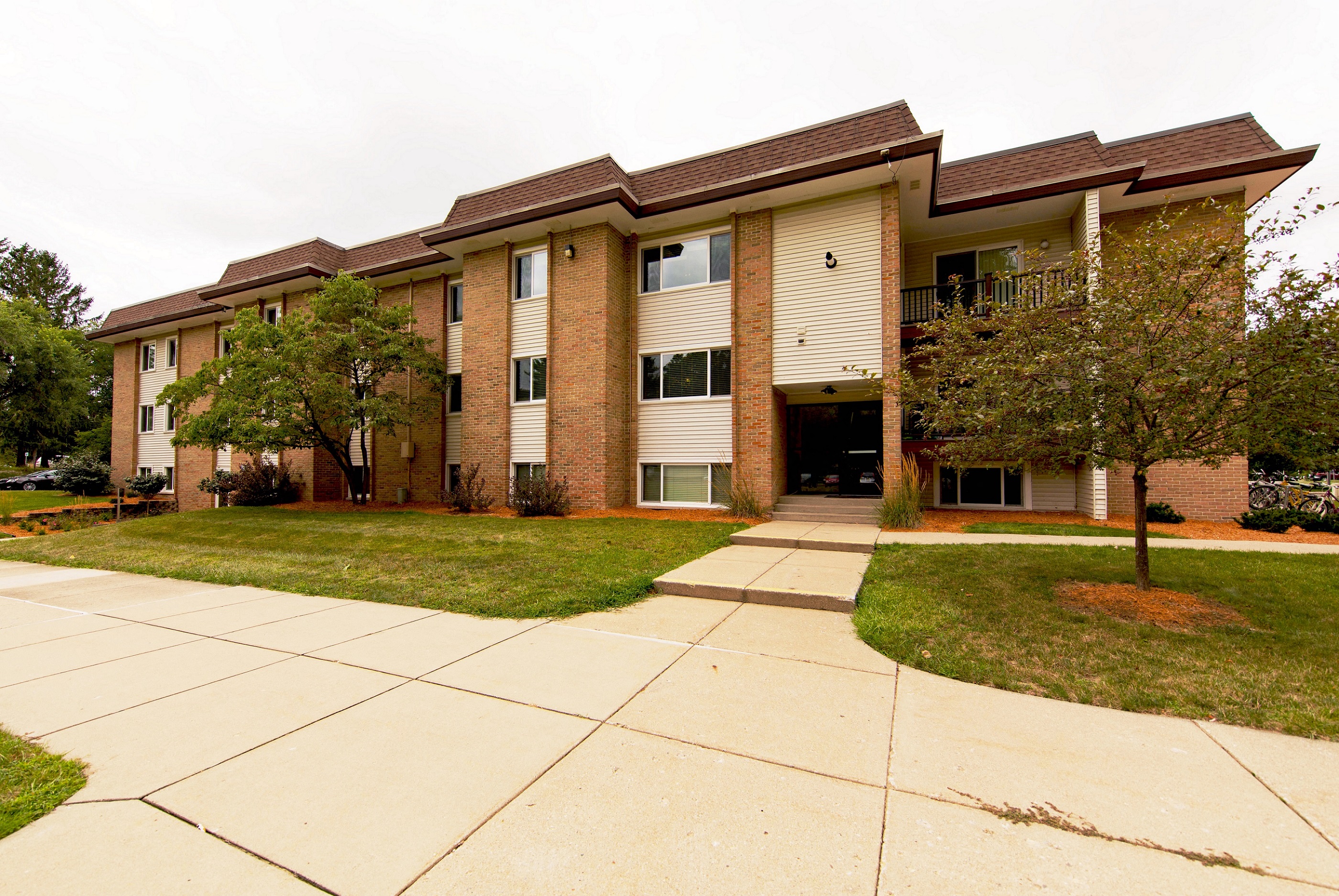 Photos and Video of Stoddard Student Living Center in East Lansing, MI